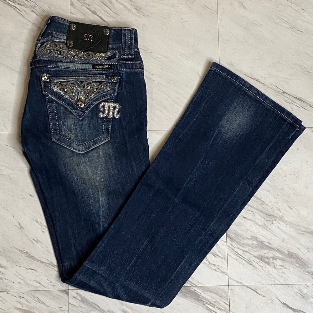 Miss Me Jeans Boot cut size 26 big M logo Women’s